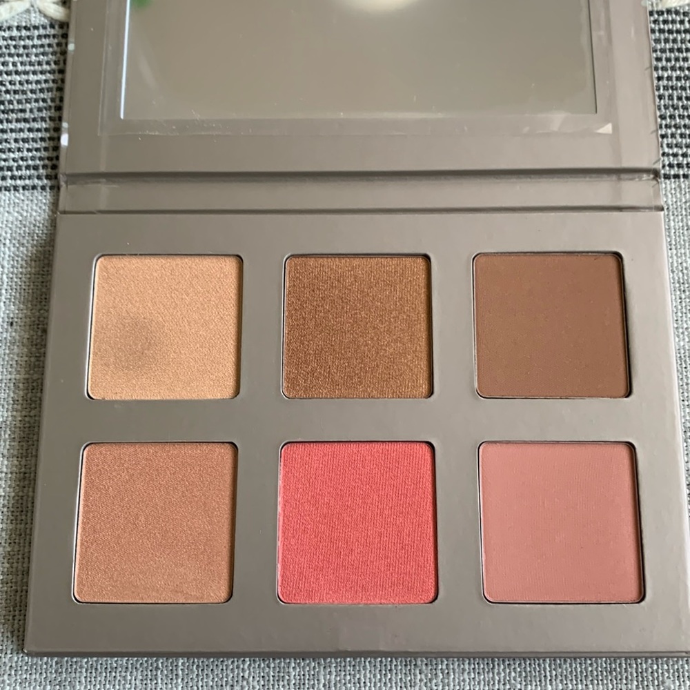 Face palette